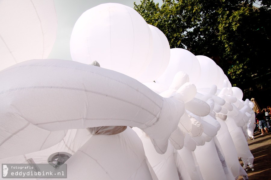 2014-07-13 Compagnie des Quidams - Reve d'Herbert (Deventer op Stelten) 006